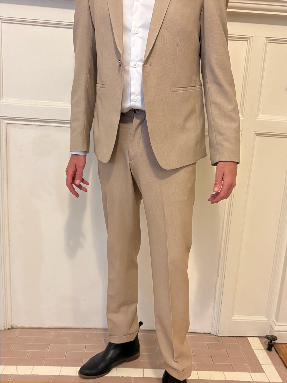 NEW w/o TAGS: Zara Men's Light Beige Two-Piece Suit Jacket & Trousers